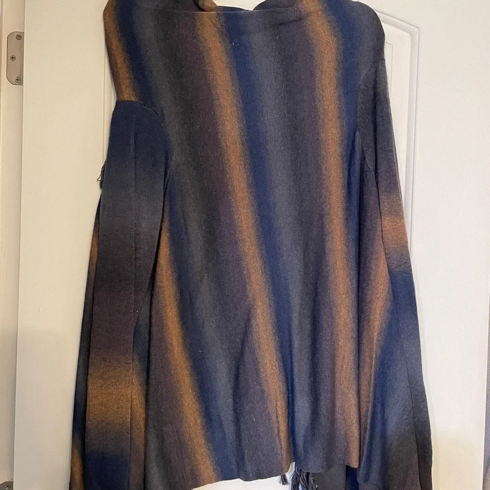 Navy Blue Gradient Striped Asymmetrical Sweater - Picture 1 of 6